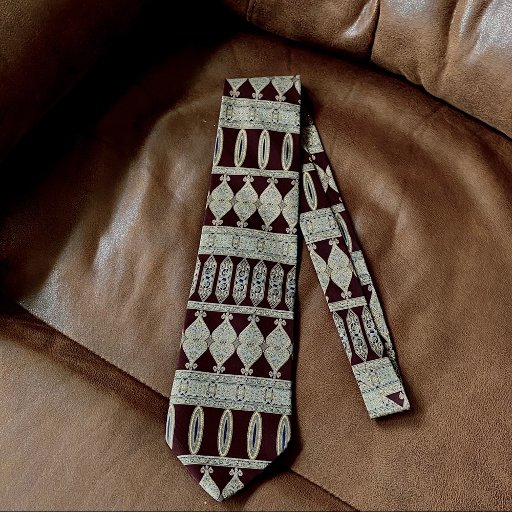 American Traditions Silk Tie